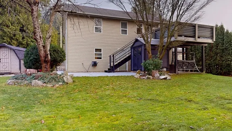 5567 CALLI PLACE - photo 3 of 25