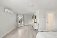 9 15989 MARINE DRIVE - thumbnail 11