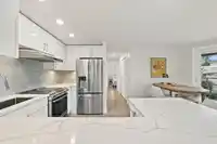 9 15989 MARINE DRIVE - thumbnail 8