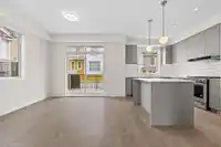 16 16560 17A AVENUE - thumbnail 14