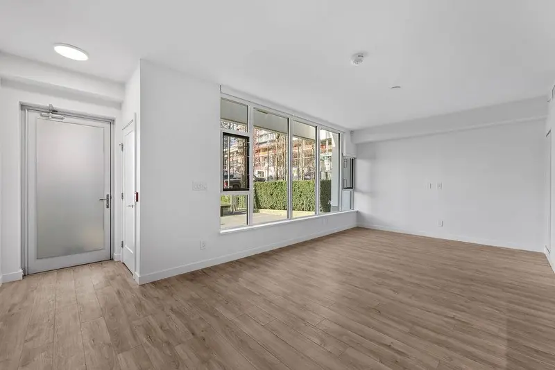 TH02 2288 ALPHA AVENUE - photo 3 of 25