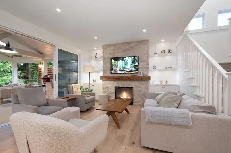 75 HOLLY DRIVE - photo 4 of 25