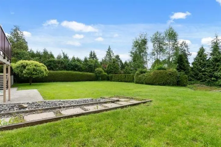 12710 54 AVENUE - photo 1 of 1