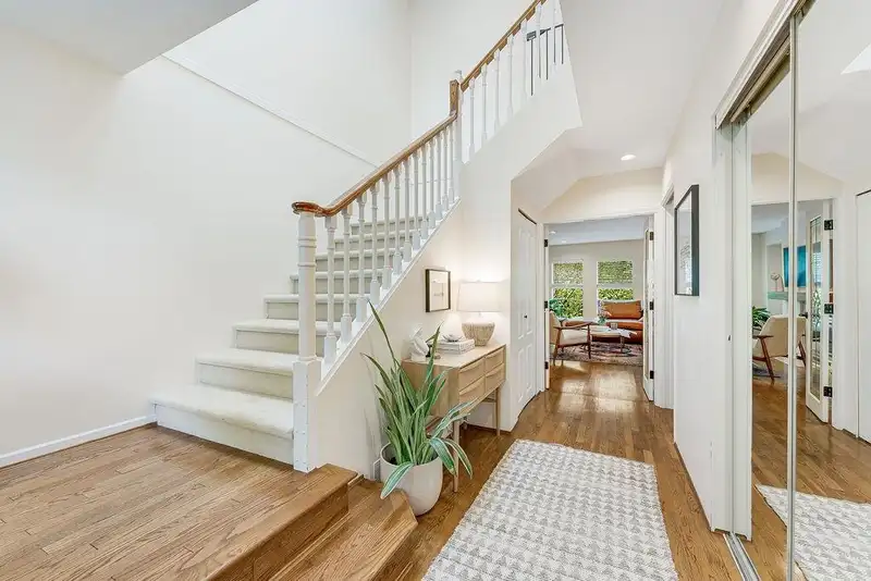 1454 STEVENS STREET - photo 2 of 30
