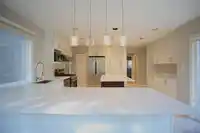 13572 14A AVENUE - thumbnail 3