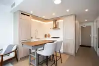 1103 15165 THRIFT AVENUE - thumbnail 1