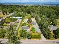 17643 24 AVENUE - thumbnail 8