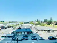 303 1588 JOHNSTON ROAD - thumbnail 18