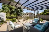 880 164A STREET - thumbnail 29
