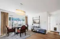 880 164A STREET - thumbnail 10
