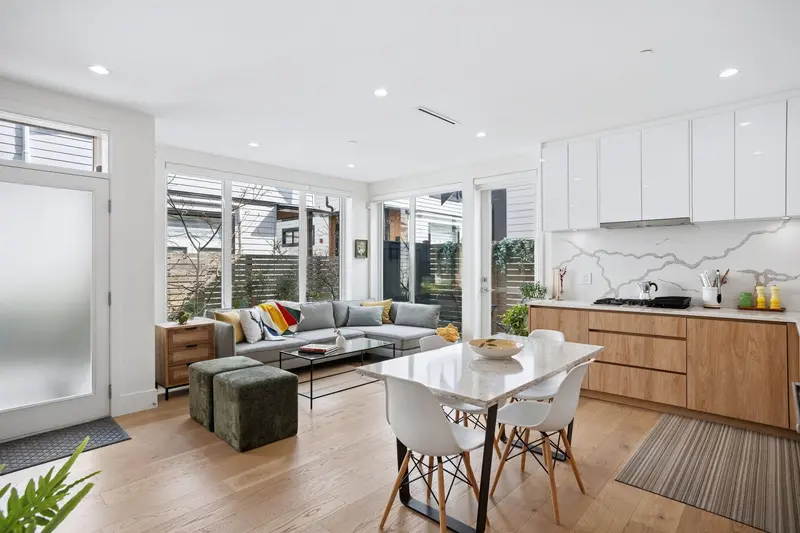 4419 WELWYN STREET - photo 1 of 22