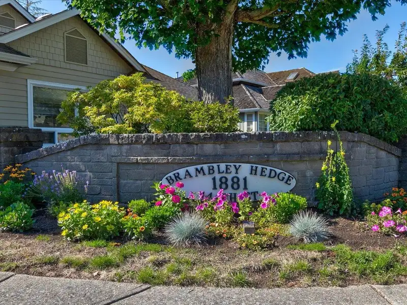 15 1881 144 STREET - photo 2 of 40
