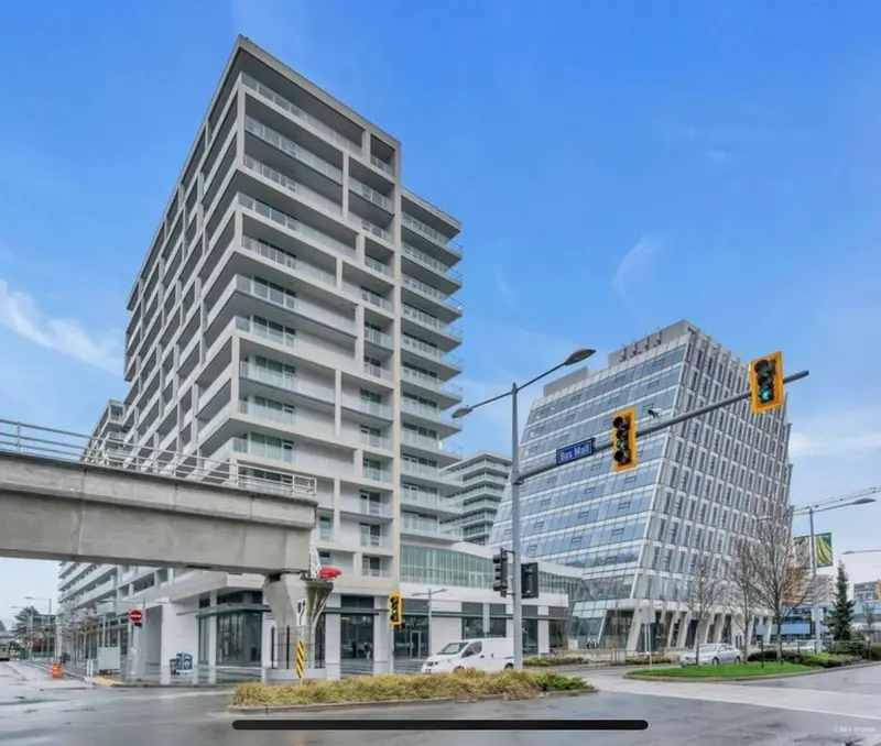 561 6320 NO. 3 ROAD - photo 1 of 22