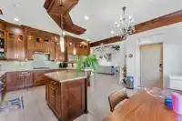 2262 MADRONA PLACE - thumbnail 18