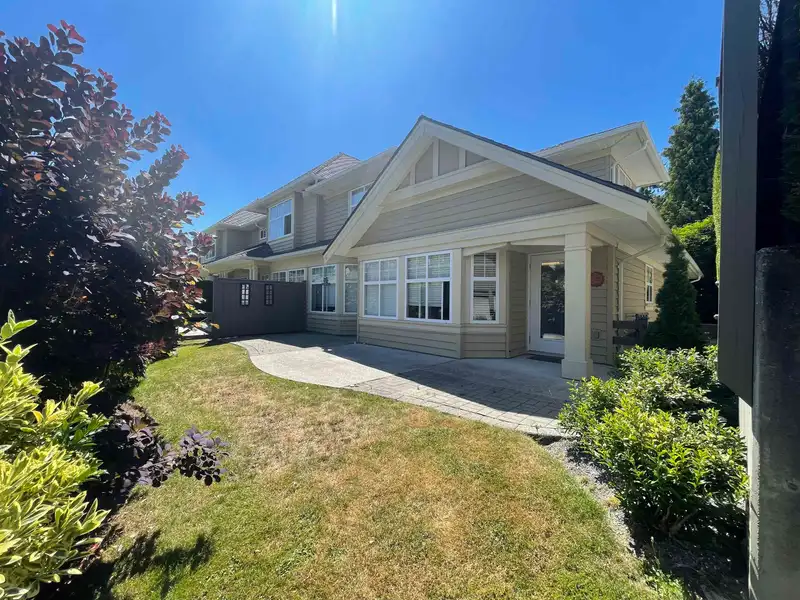 92 15500 ROSEMARY HEIGHTS CRESCENT - photo 4 of 35