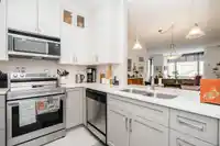 403 1551 FOSTER STREET - thumbnail 6