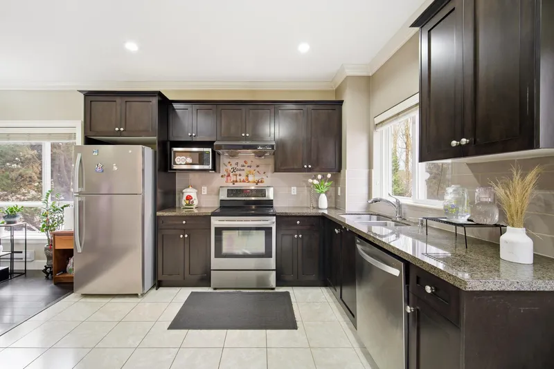 11 10999 STEVESTON HIGHWAY - photo 3 of 24