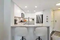 207 2950 KING GEORGE BOULEVARD - thumbnail 14
