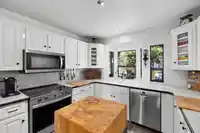7 14985 VICTORIA AVENUE - thumbnail 13