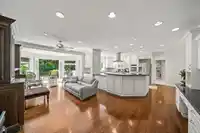2654 133 STREET - thumbnail 9