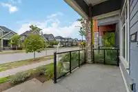 17138 0A AVENUE - thumbnail 5
