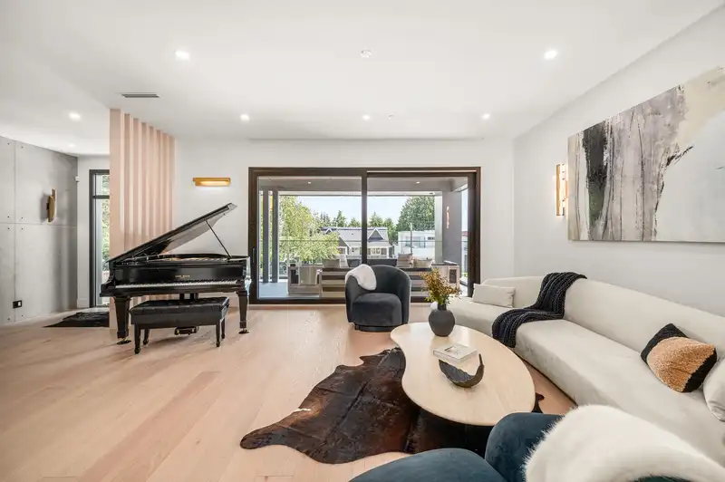 1265 KENT STREET - photo 4 of 40