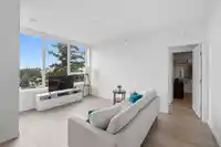 902 15165 THRIFT AVENUE - thumbnail 4