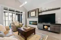 74 15677 28 AVENUE - thumbnail 2