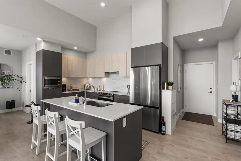 615 2431 RABBIT DRIVE - photo 2 of 25