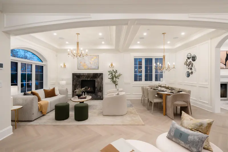 2181 W 20TH AVENUE - photo 3 of 25