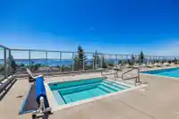 605 1441 JOHNSTON ROAD - thumbnail 32