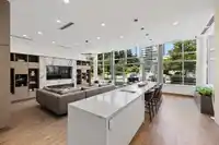 605 1441 JOHNSTON ROAD - thumbnail 33
