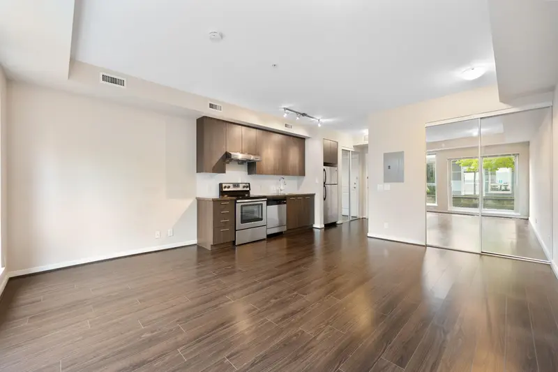 282 4133 STOLBERG STREET - photo 3 of 15