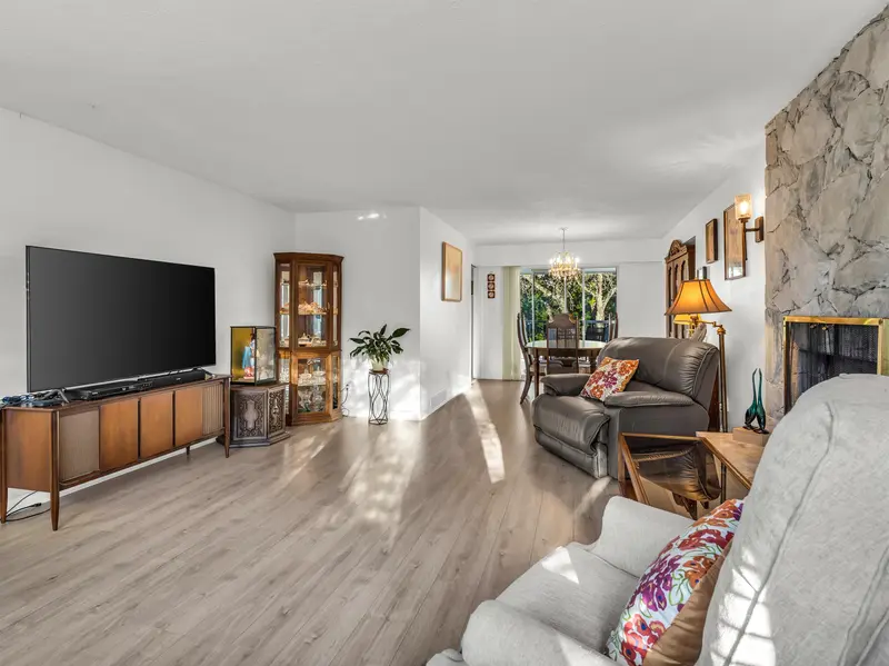 6870 6TH STREET - photo 4 of 25