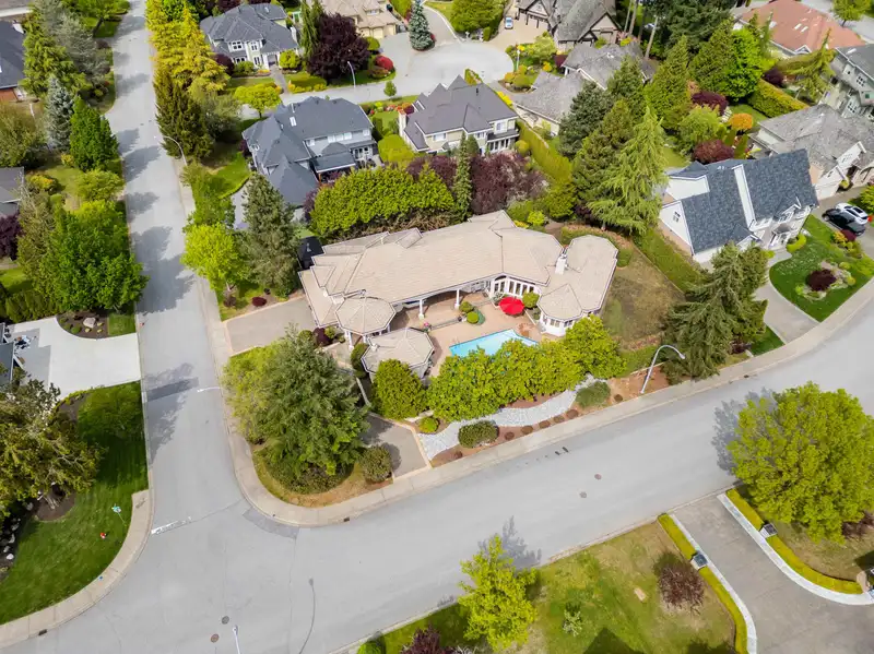 2262 133A STREET - photo 3 of 40