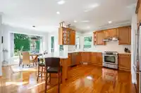 2278 137 STREET - thumbnail 7