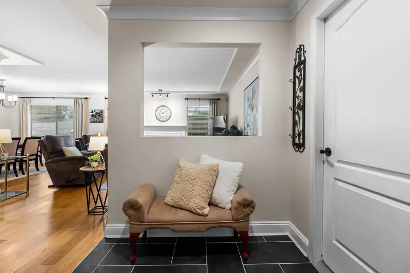 1 12969 17 AVENUE - photo 3 of 30