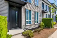 20 15938 27 AVENUE - thumbnail 3
