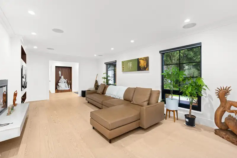 2862 130 STREET - photo 2 of 37