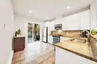 9 2979 156 STREET - thumbnail 6
