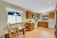 1854 129 STREET - thumbnail 7