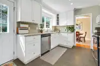 15530 OXENHAM AVENUE - thumbnail 9
