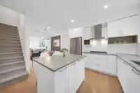 42 288 171 STREET - thumbnail 1