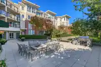 203 2940 KING GEORGE BOULEVARD - thumbnail 24