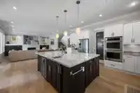 13632 BLACKBURN AVENUE - thumbnail 15