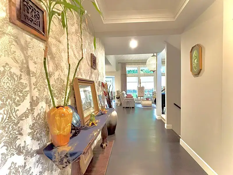 16412 26B AVENUE - photo 2 of 30