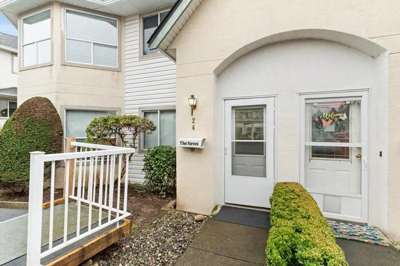 24 3380 GLADWIN ROAD - photo 1 of 25