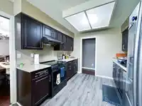 15324 22 AVENUE - thumbnail 4