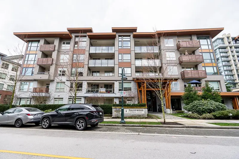 506 2663 LIBRARY LANE - photo 2 of 25