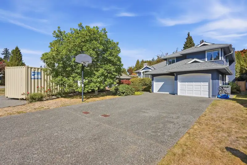 12411 OCEAN BREEZE PLACE - photo 3 of 25